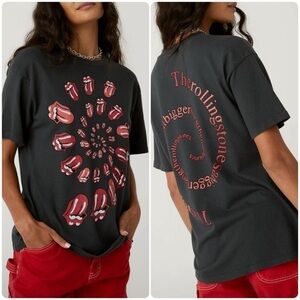 Daydreamer Rolling Stones Iconic Spiral Lips and Tongue Graphic Tee Shirt